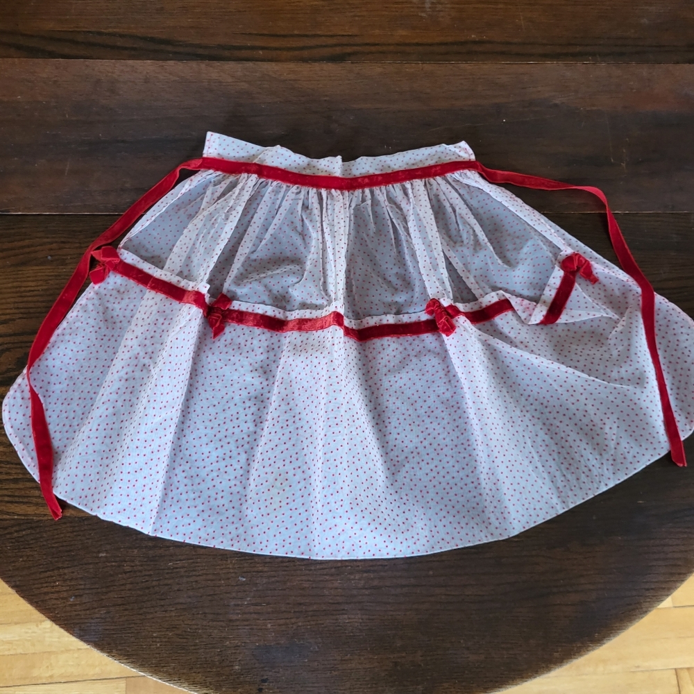 Fancy vintage holiday apron, red velvet trim and dots